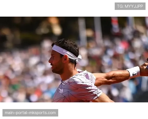 通讯:时隔五年重返蒙特卡洛四强,迪米特洛夫的重生故事 通讯:时隔五年重返蒙特卡洛四强,迪米特洛夫的重生故事