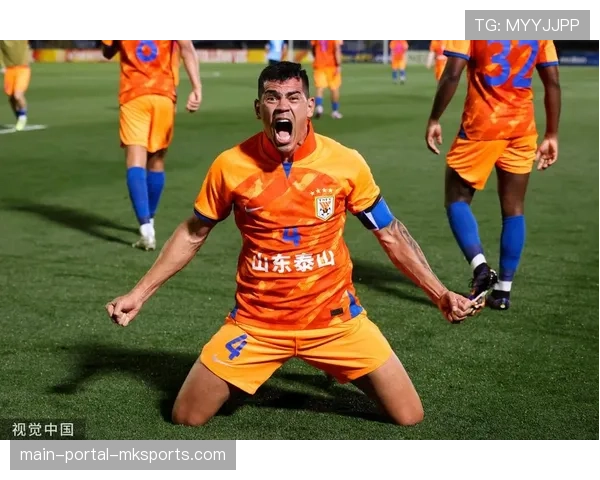 山东泰山1-0绝杀上海海港，克雷桑89分钟任意球制胜